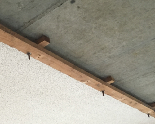 仙台賃貸住宅リノベ古い素材を生かした天井